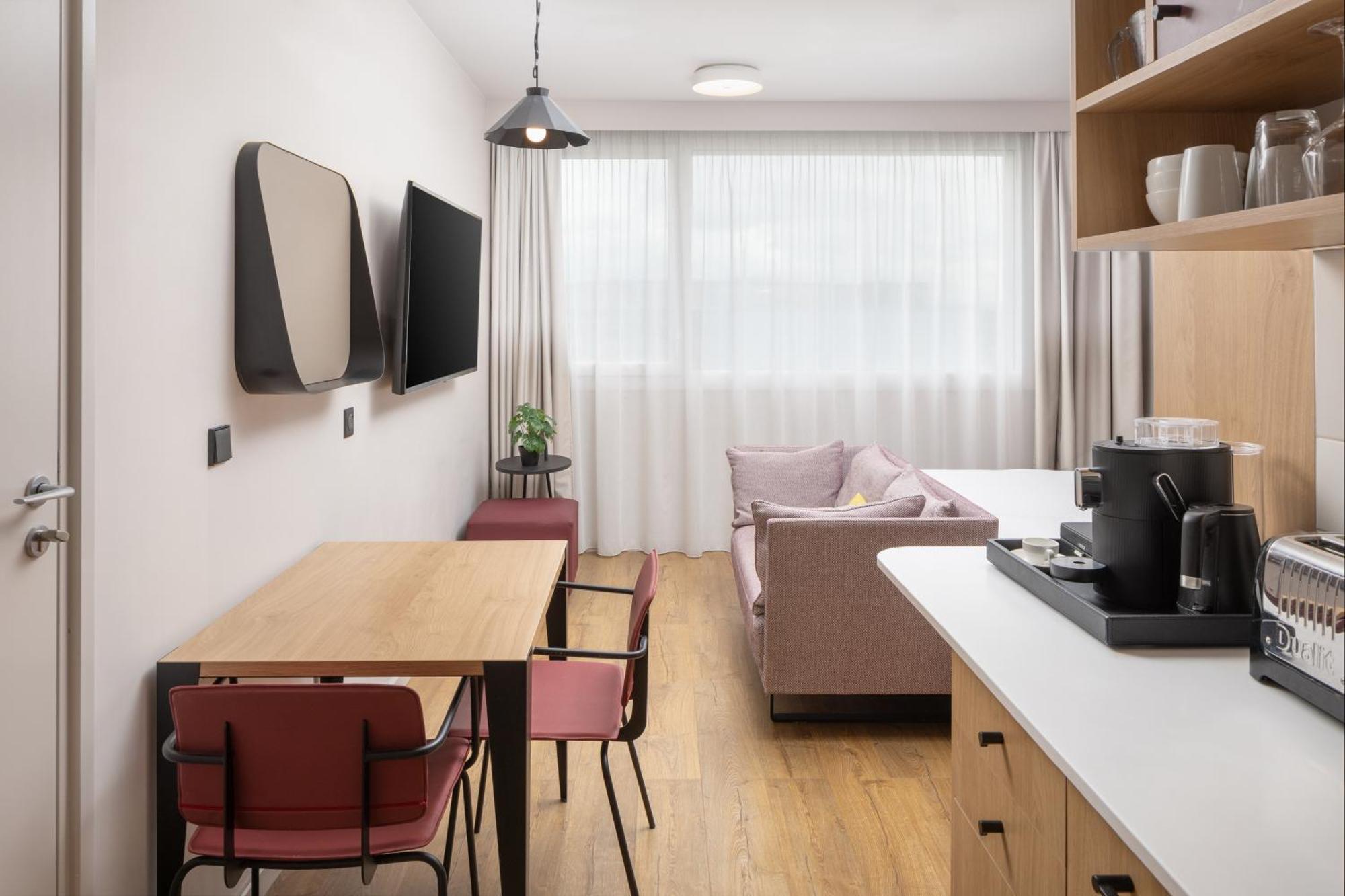 Hyatt House Paris Charles De Gaulle Airport Hotel Roissy-en-France Bagian luar foto